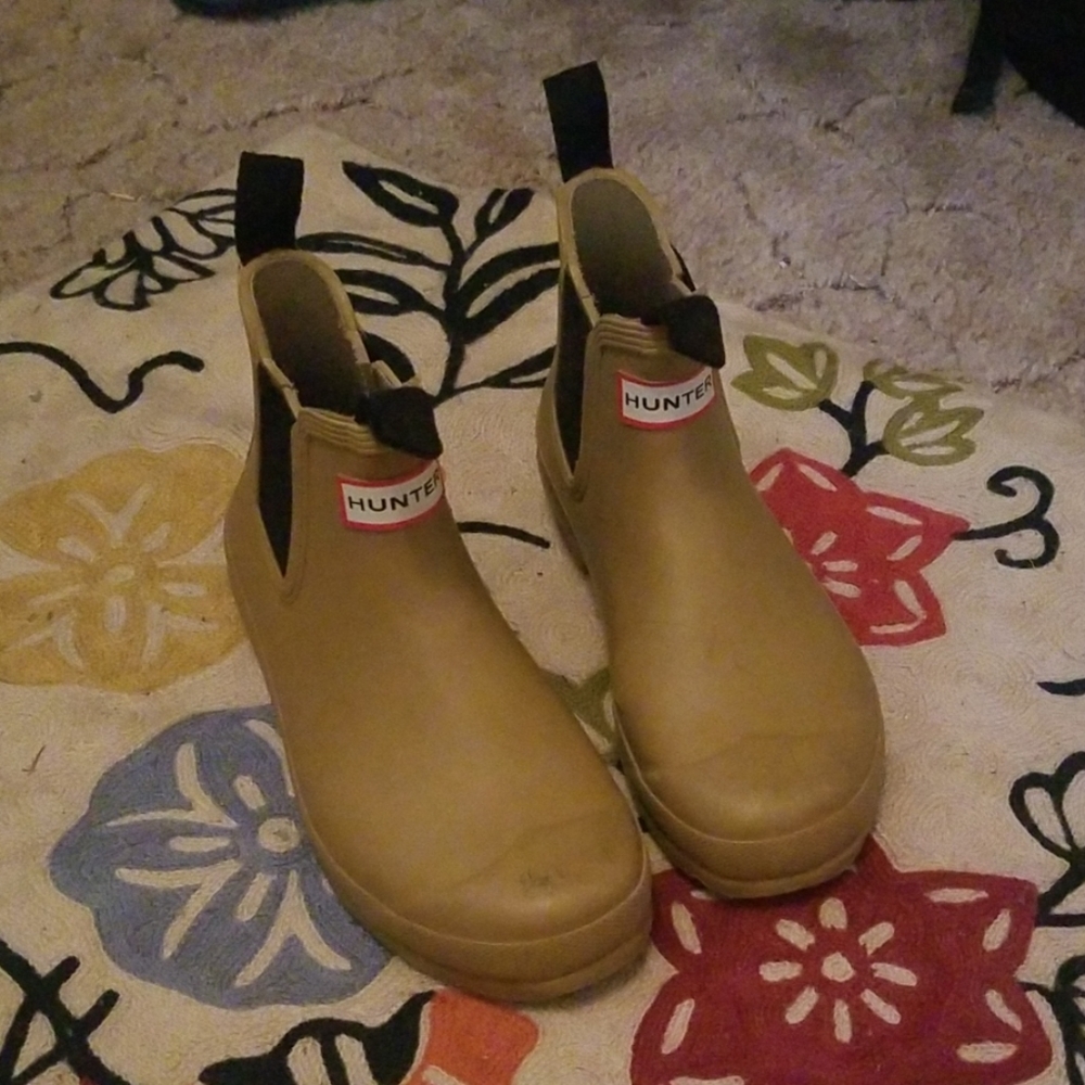 Rain boots